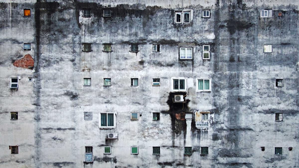 Confirmation Bias: Why Our Minds Prefer the Same Reality